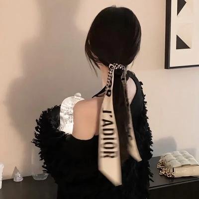 艾曼妞与罗丽妲